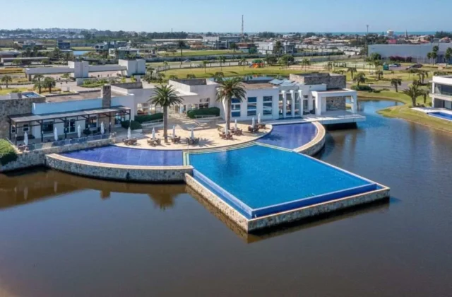 Condomínio Enseada Lagos no Centro, Xangri-lá — Condominio Enseada Lagos No Centro Xangri La 1
