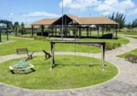 Playground infantil e área de lazer do condomínio — Condomínio Lagoa do Passo